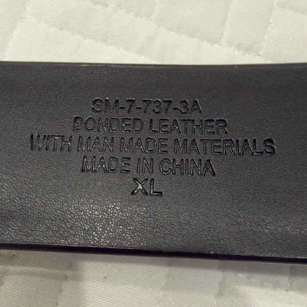 Perry Ellis Mens Black Bonded Leather Belt Textured Gunmetal Buckle XL SM-7-737-